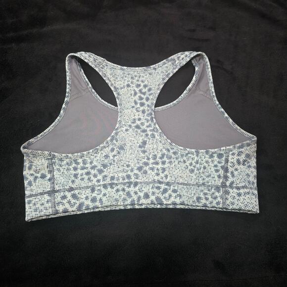 Nike Pro Gray Pixel Razor Back Fitness Sports Bra Swoosh Logo Gym Top - Picture 2 of 6